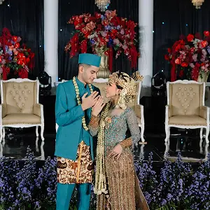 souvenir wedding custom