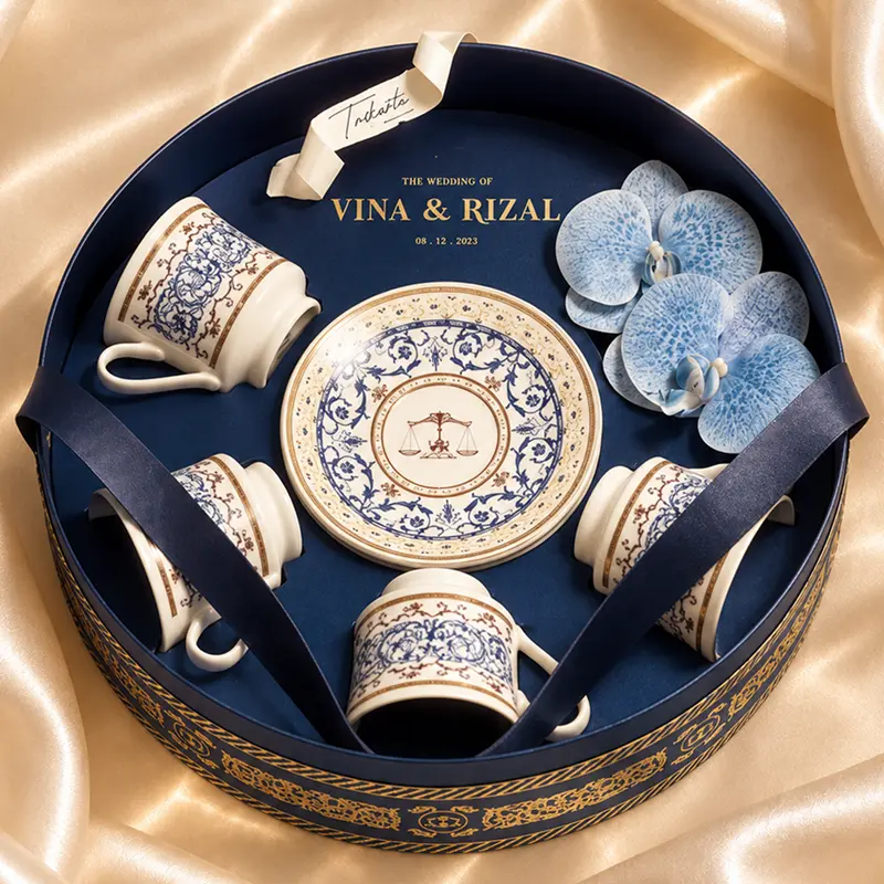 souvenir set custom
