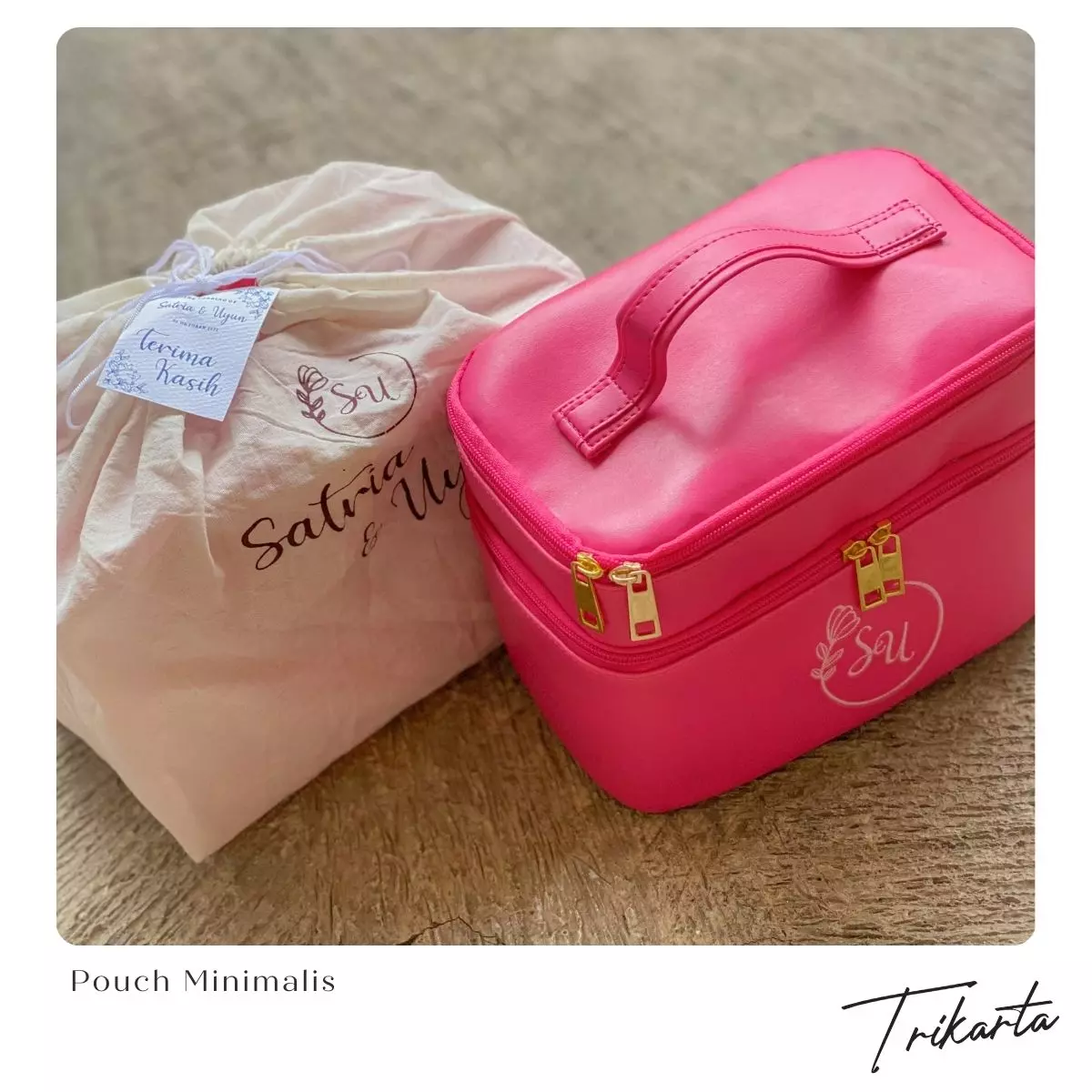 Pouch Multifungsi dengan Inisial Custom