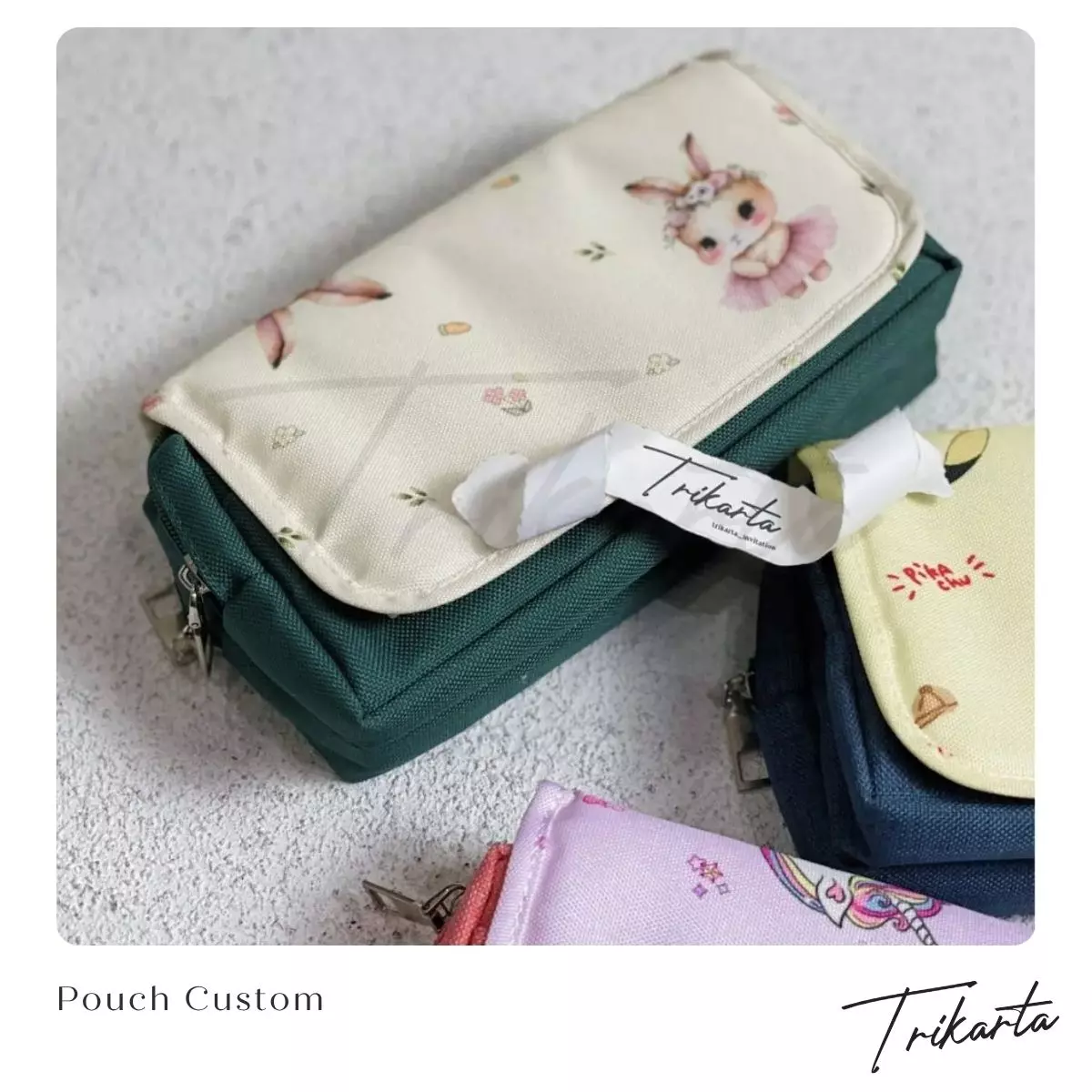 2. Pouch Custom yang Ringkas tetapi Tetap Berkesan