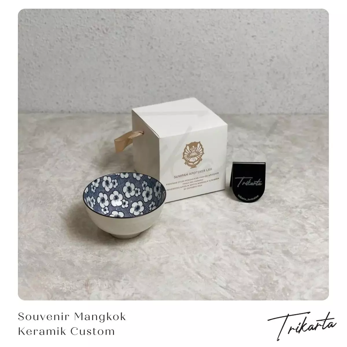 Souvenir Mangkok Keramik yang Fungsional dan Berkesan