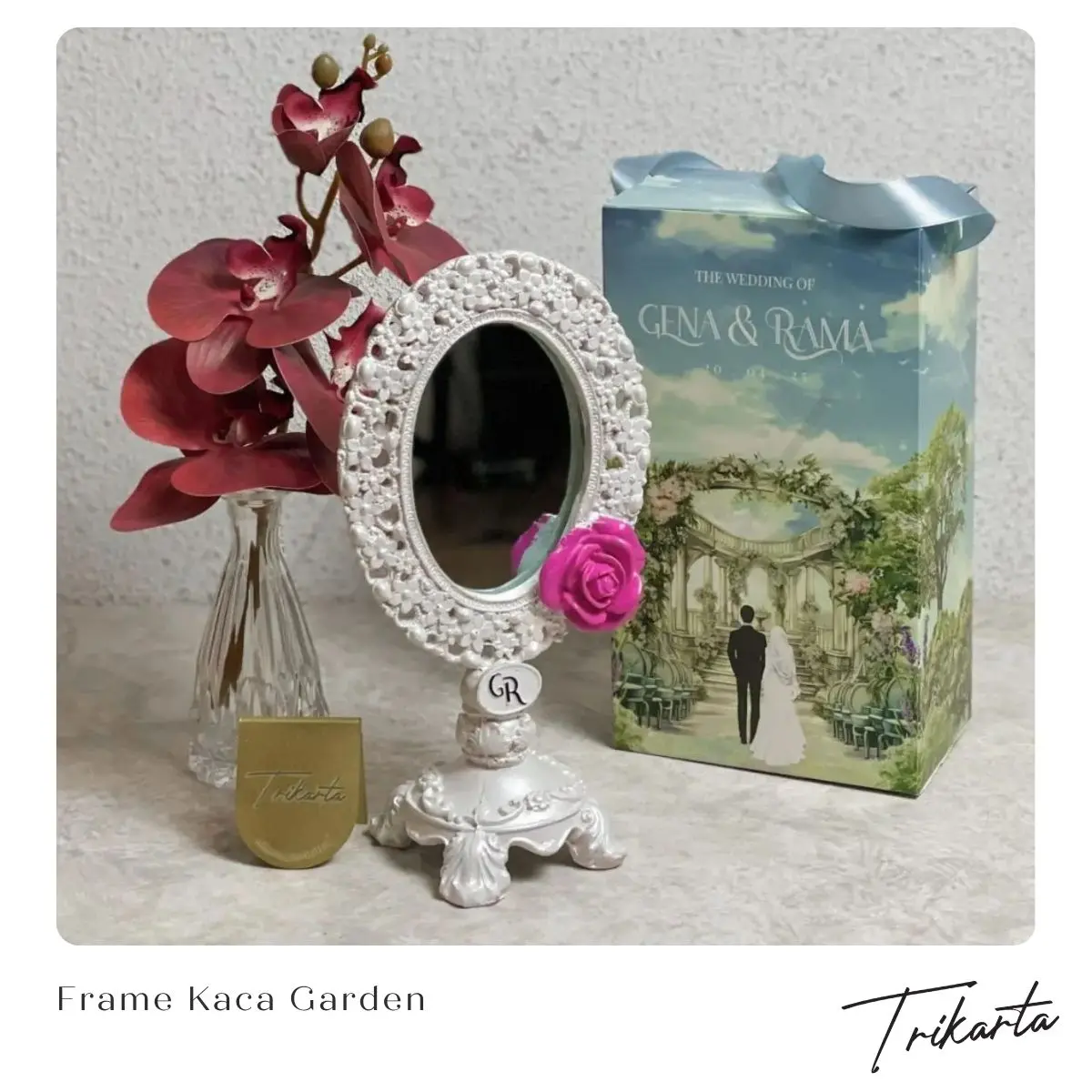 Tips Menyesuaikan Souvenir Frame Kaca dengan Tema Garden Wedding