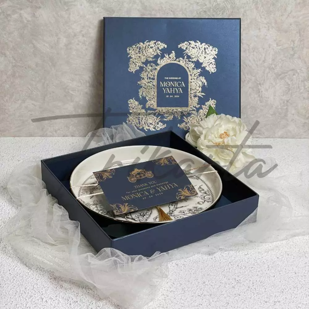 Piring Adelaide Gold Packing Hardbox Badan Tutup Foil Gold