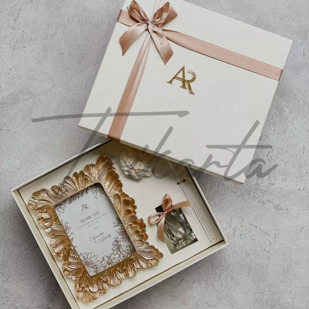 Frame Kaca List Daun - Aroma Therapy Crystal - Bunga Kering