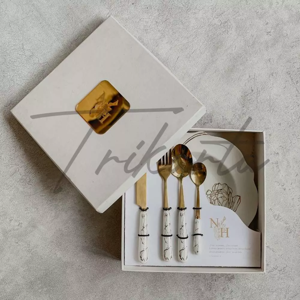 Piring Keramik Bunga Gold - Sendok Garpu Set
