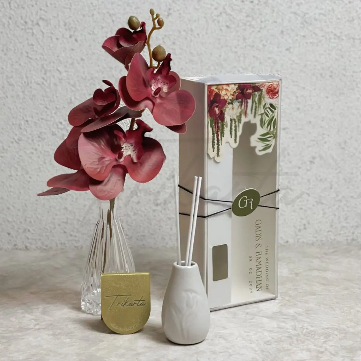 Aromatherapy Keramik Packing Hardbox Putih