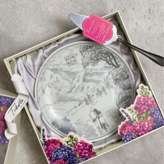 Piring moon 9 inch Sendok Hardbox