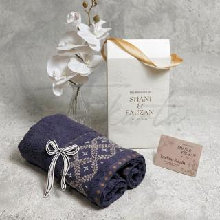 Handuk TP Signature Motif Random 50x100 cm