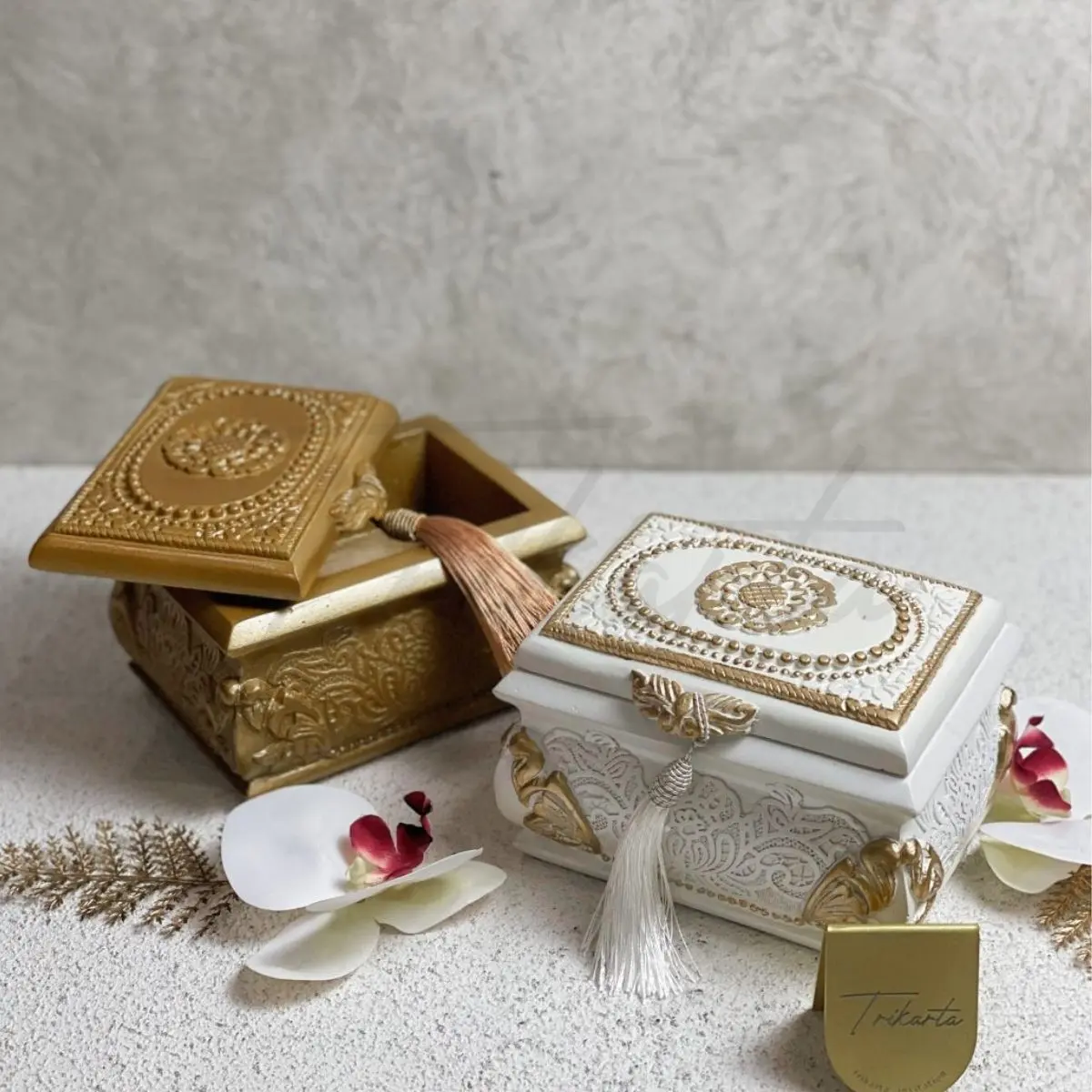 Tempat Perhiasan XL Tassel