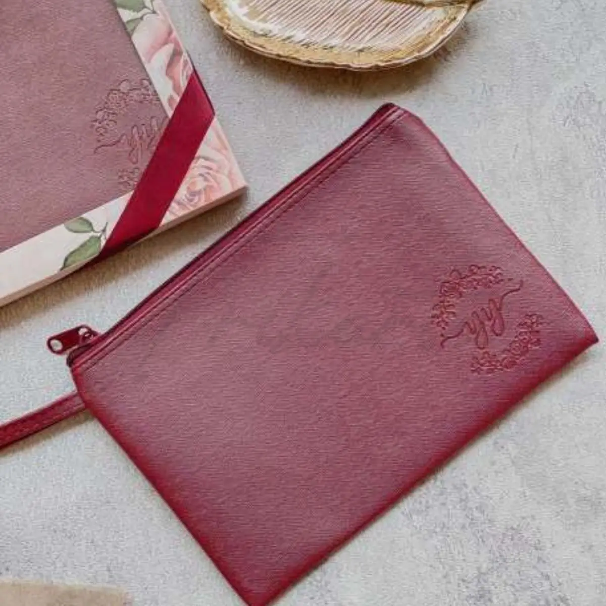 Pouch Dompet Leather Prada Gliter