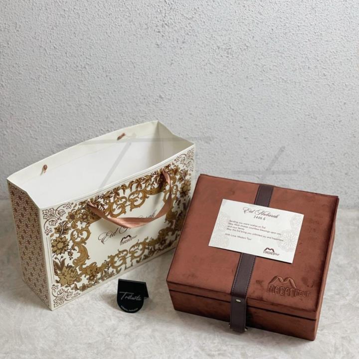 Hardbox Velvet Madani